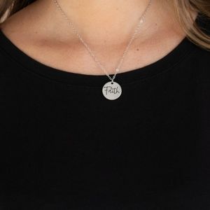 Silver necklace/earrings paparazzi